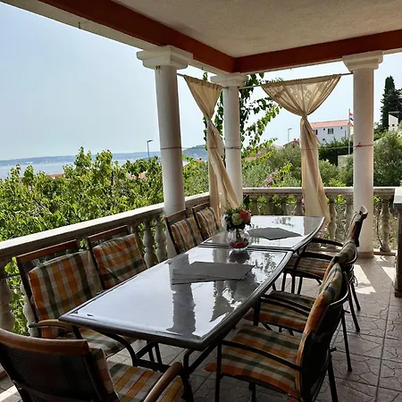 Panoramic Sea View *