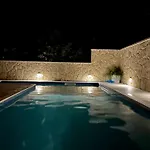 Duplex With Private Swimming Pool Villa *